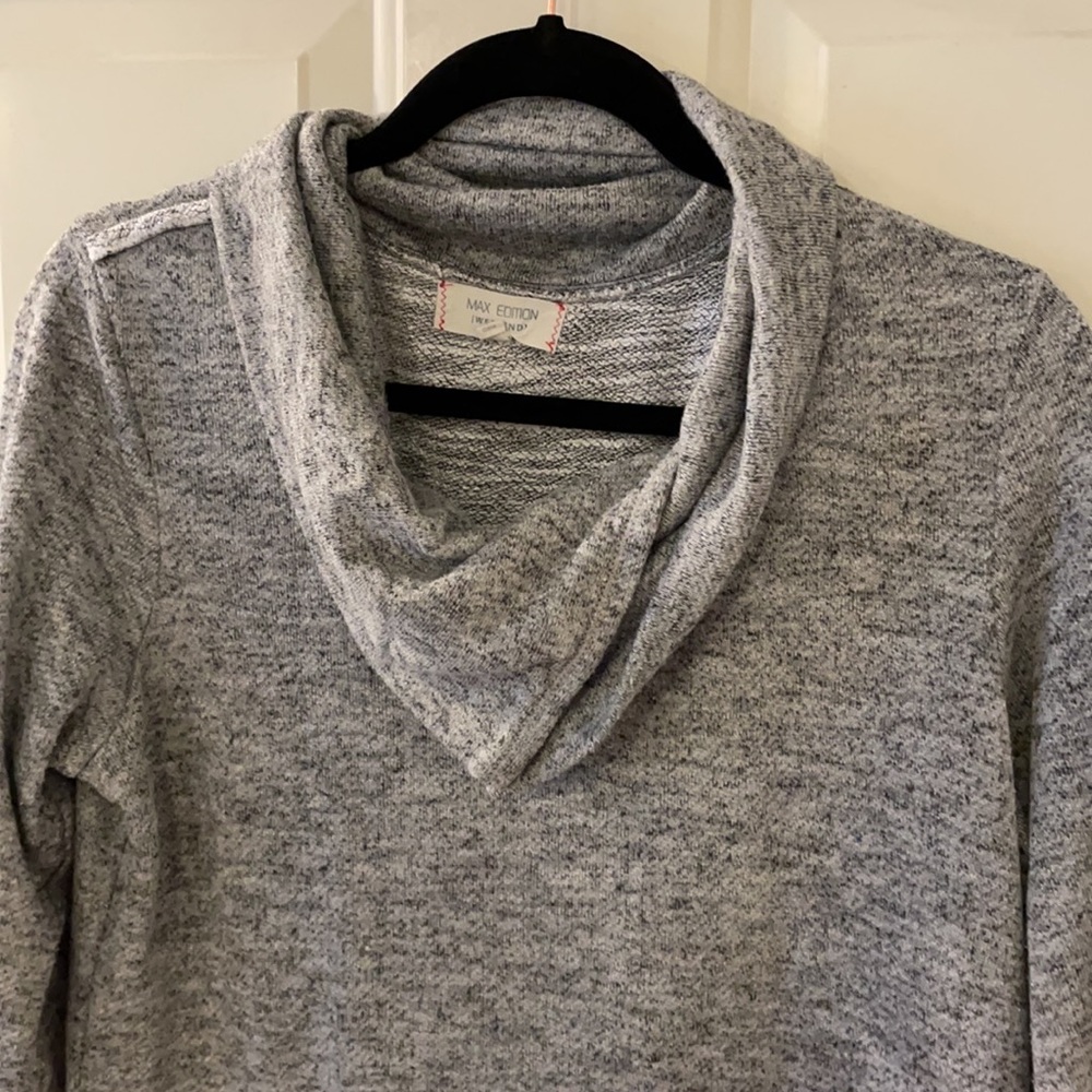 Max Edition Gray Cotton Dress w/ Pockets! - Picture 3 of 10